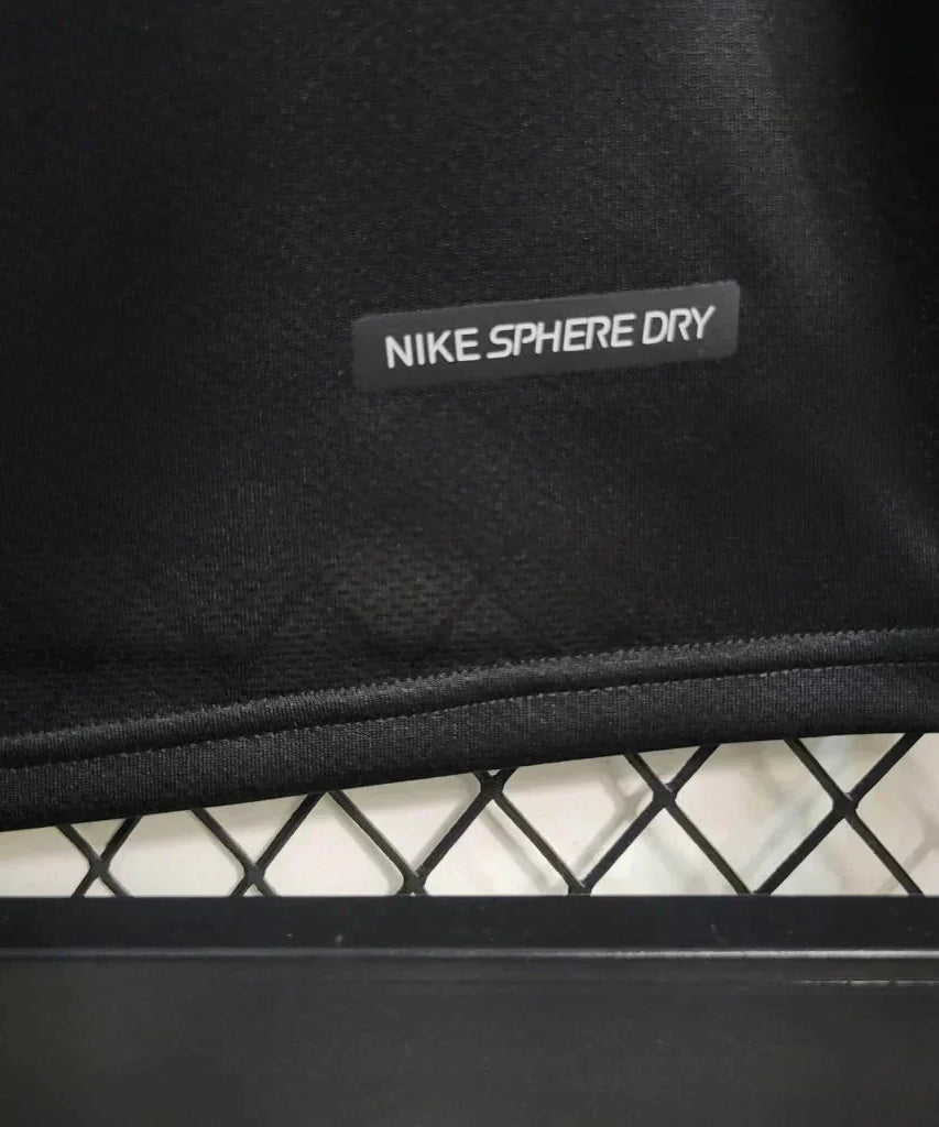 2006 Retro Portugal Away Football Shirt