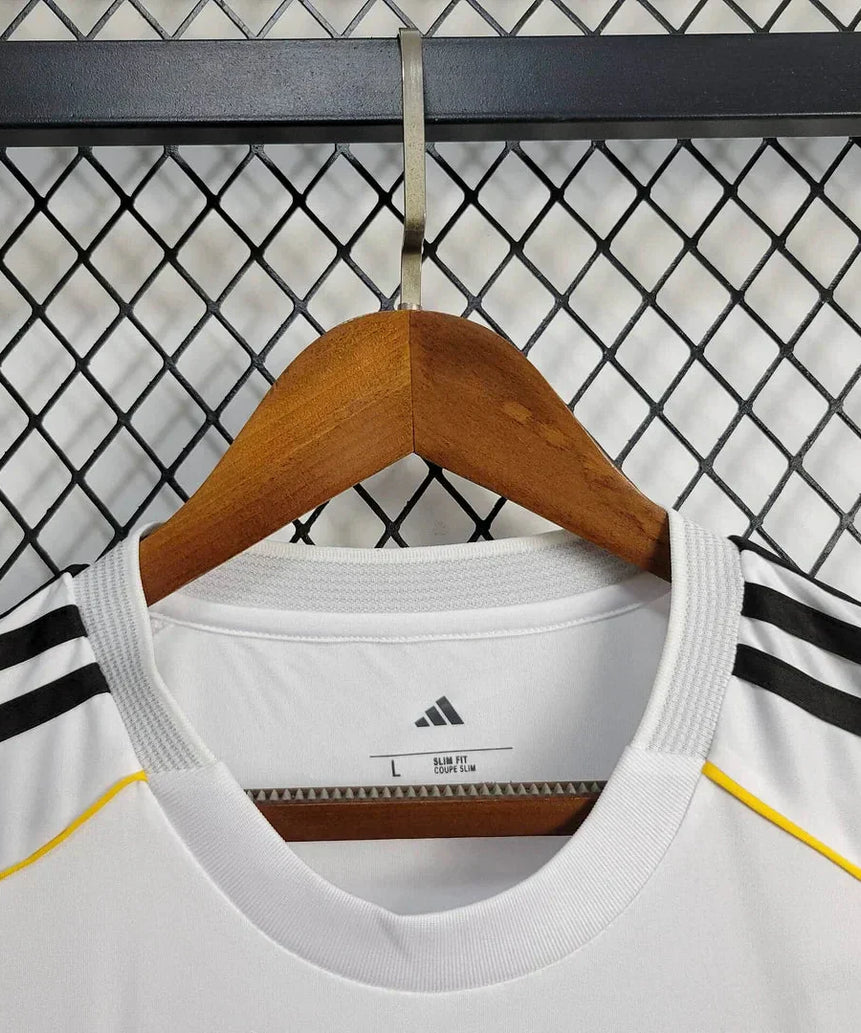 2025/2026 Real Madrid Home Football Shirt