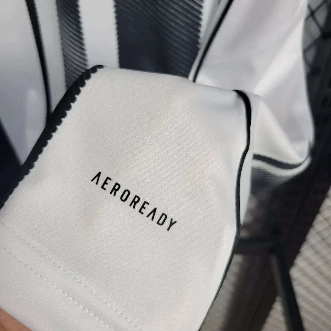 2025/2026 Juventus Home Football Shirt