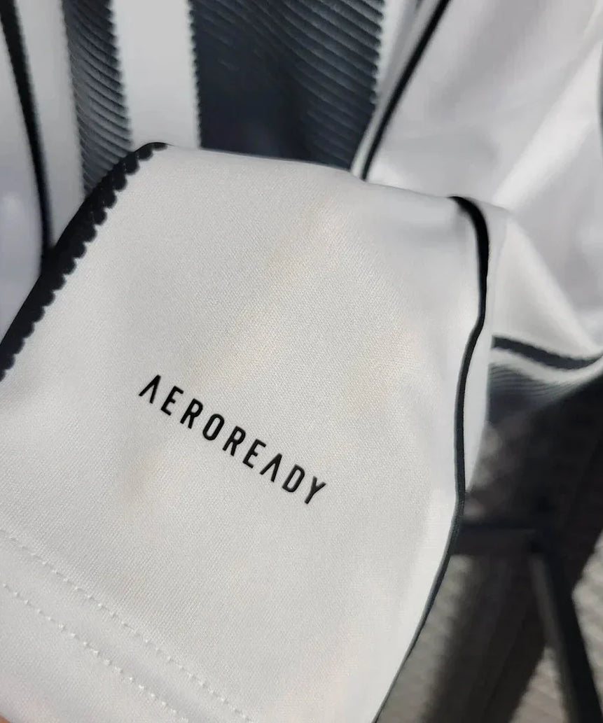 2025/2026 Juventus Home Football Shirt