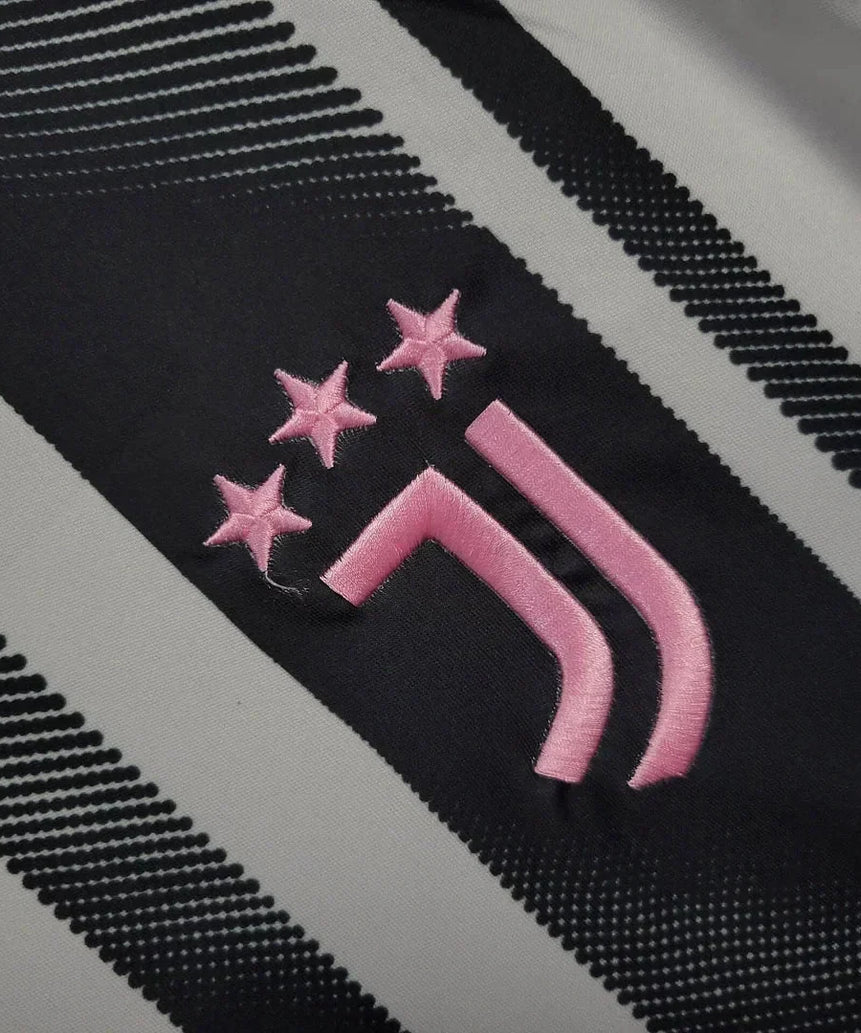 2025/2026 Juventus Home Football Shirt