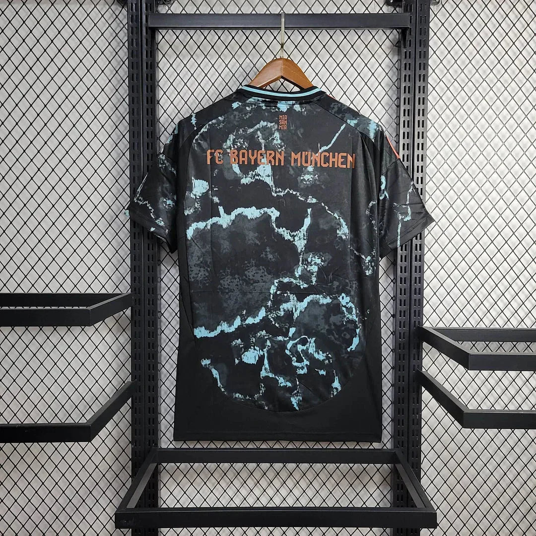 2024/2025 Bayern Munich Away Football Jersey 1:1 Thai Quality