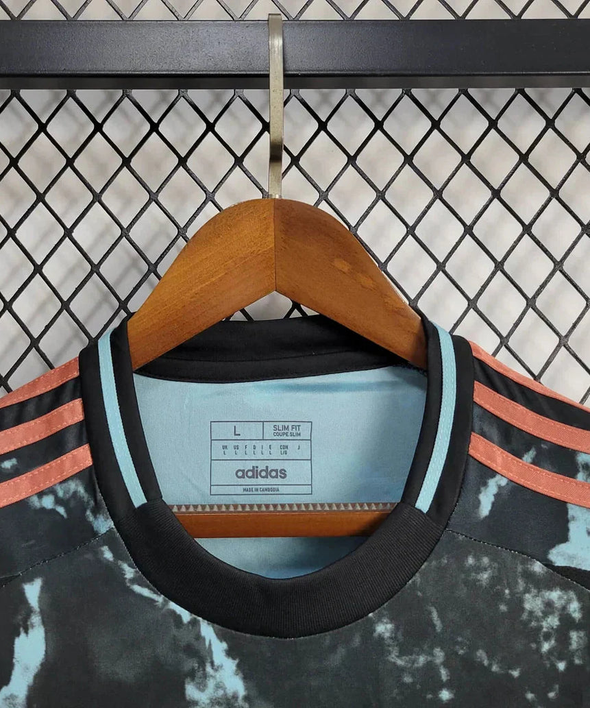 2024/2025 Bayern Munich Away Football Jersey 1:1 Thai Quality