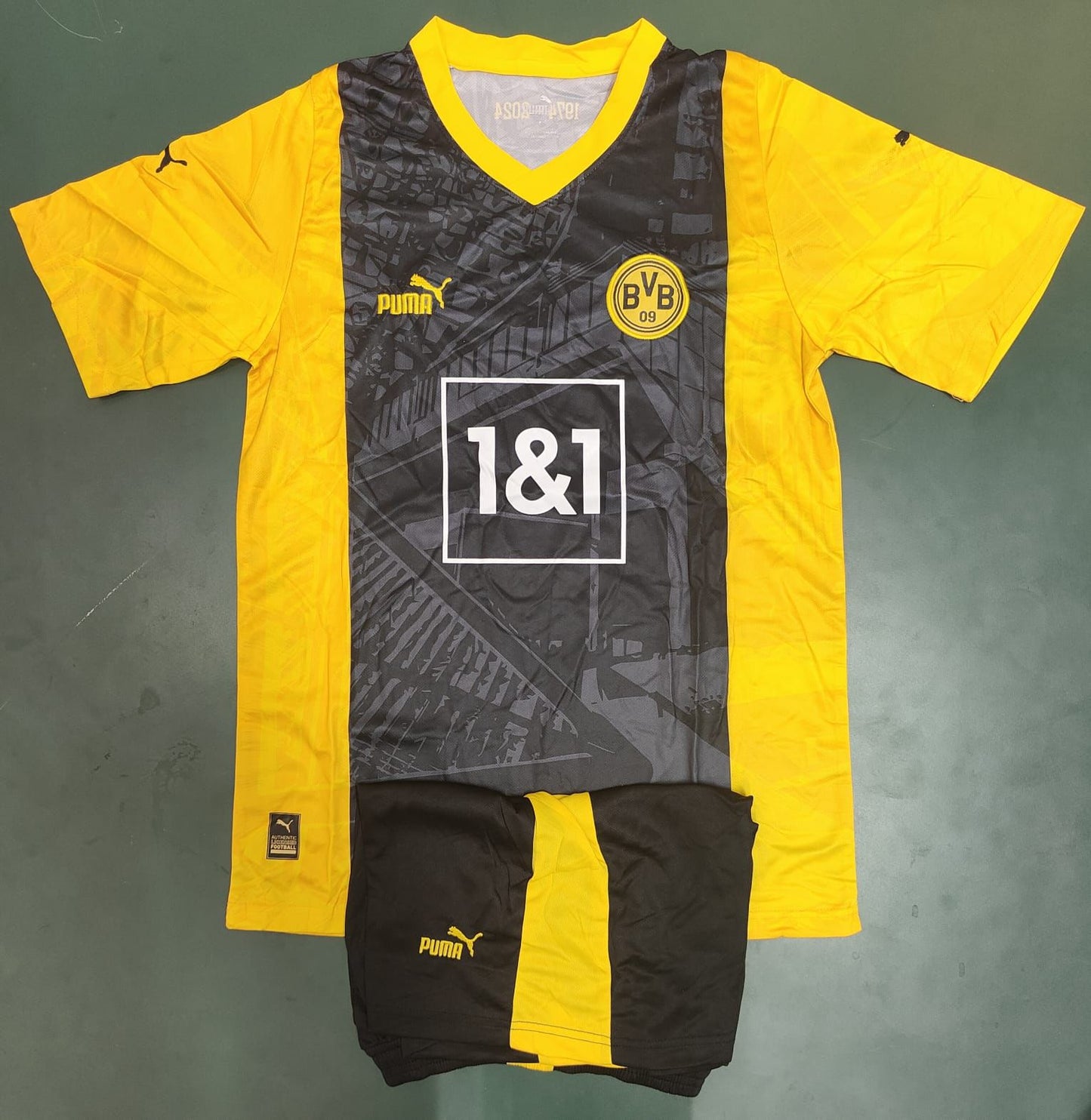 Borussia Dortmund Home Jersey - Master Quality Football Jersey