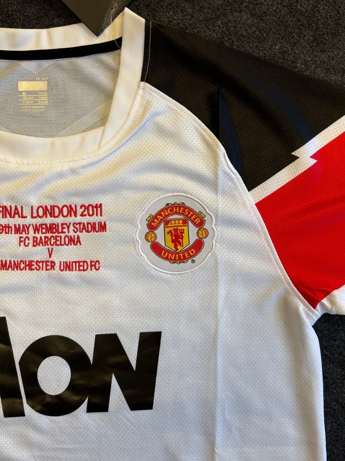 Man United 2011 Final London Retro Kit Football Jersey