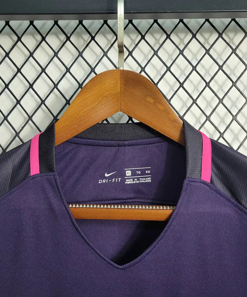 2016/2017 Retro Barcelona Away Football Shirt 1:1 Thai Quality