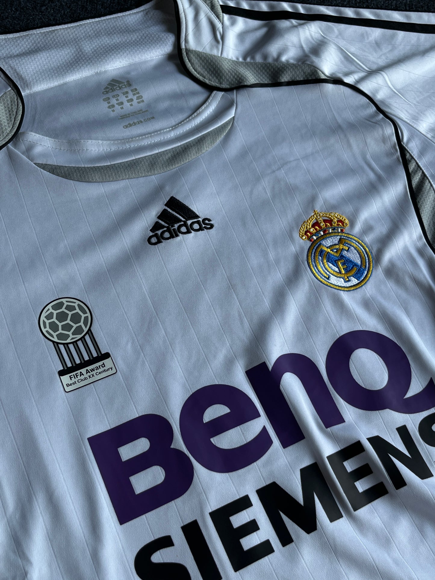 Real Madrid 06/07 Home Football Jersey Authentic Retro