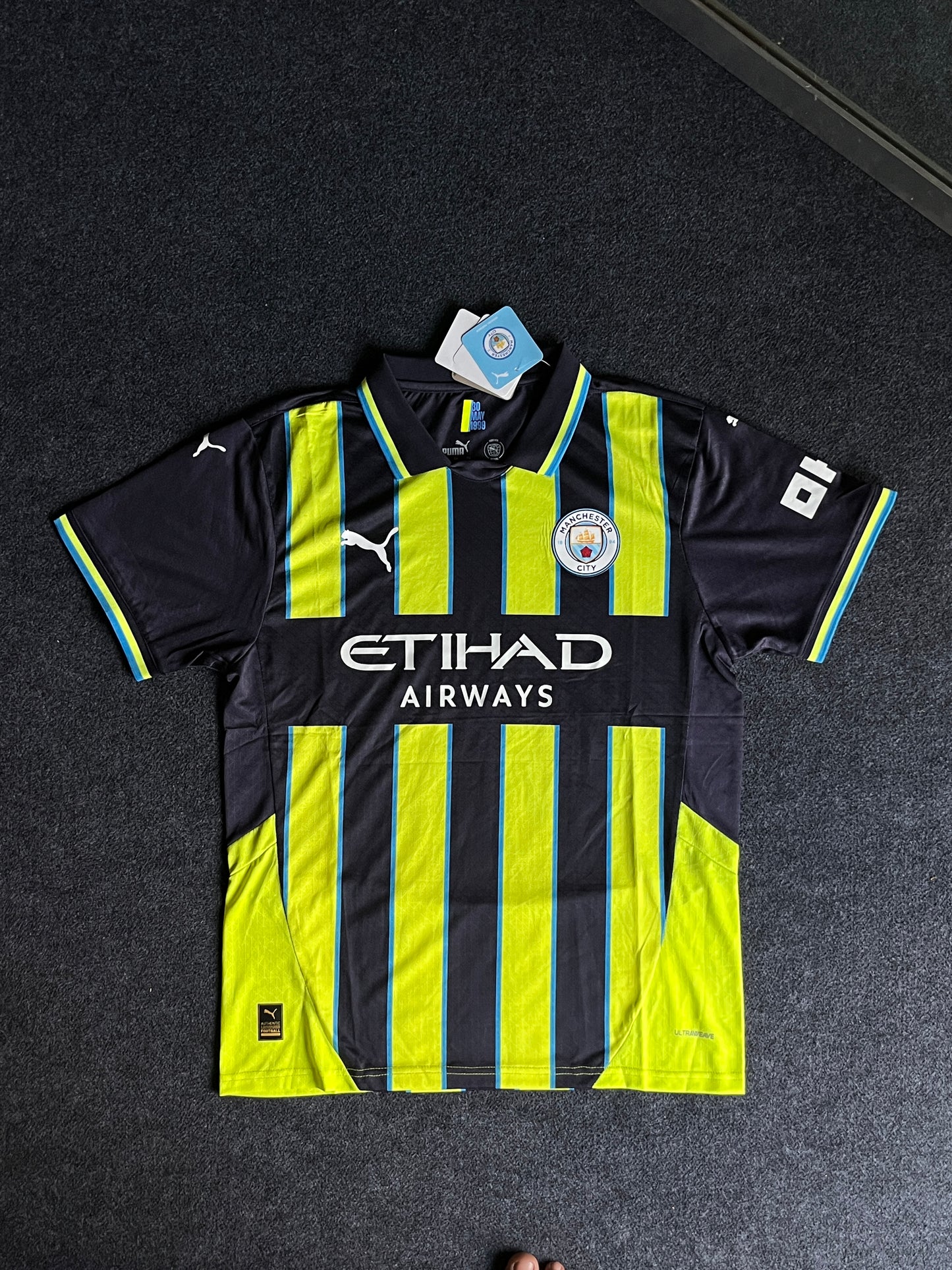 Manchester City 24/25 Away Football Jersey Player Version