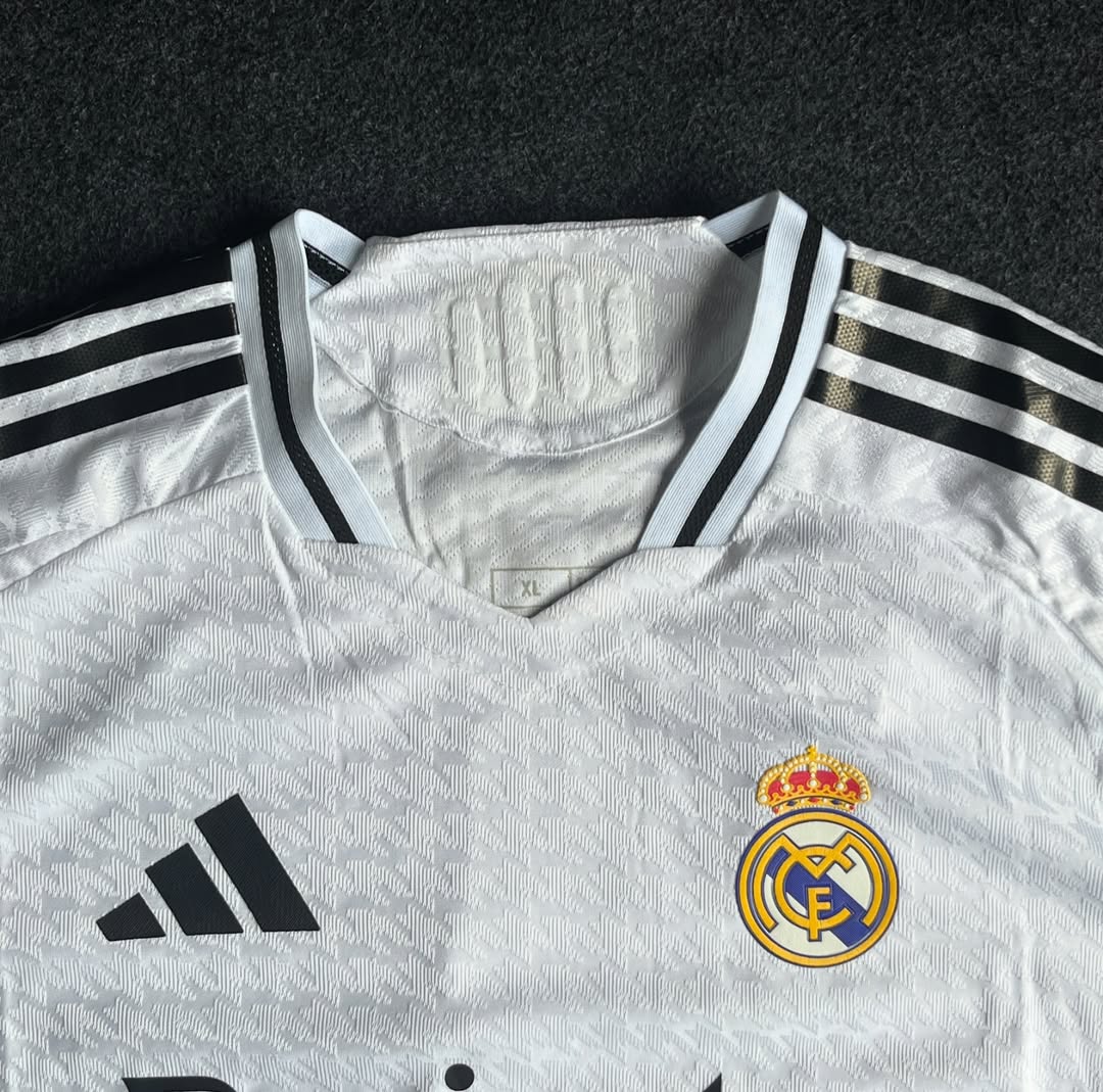 Real Madrid 24/25 Home Kit Football Jersey Player Version