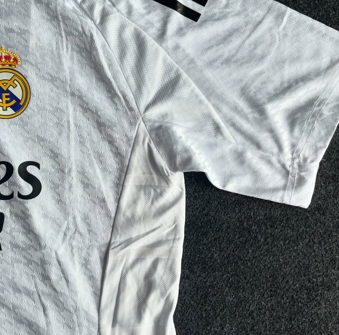 Real Madrid 24/25 Home Kit Football Jersey Player Version