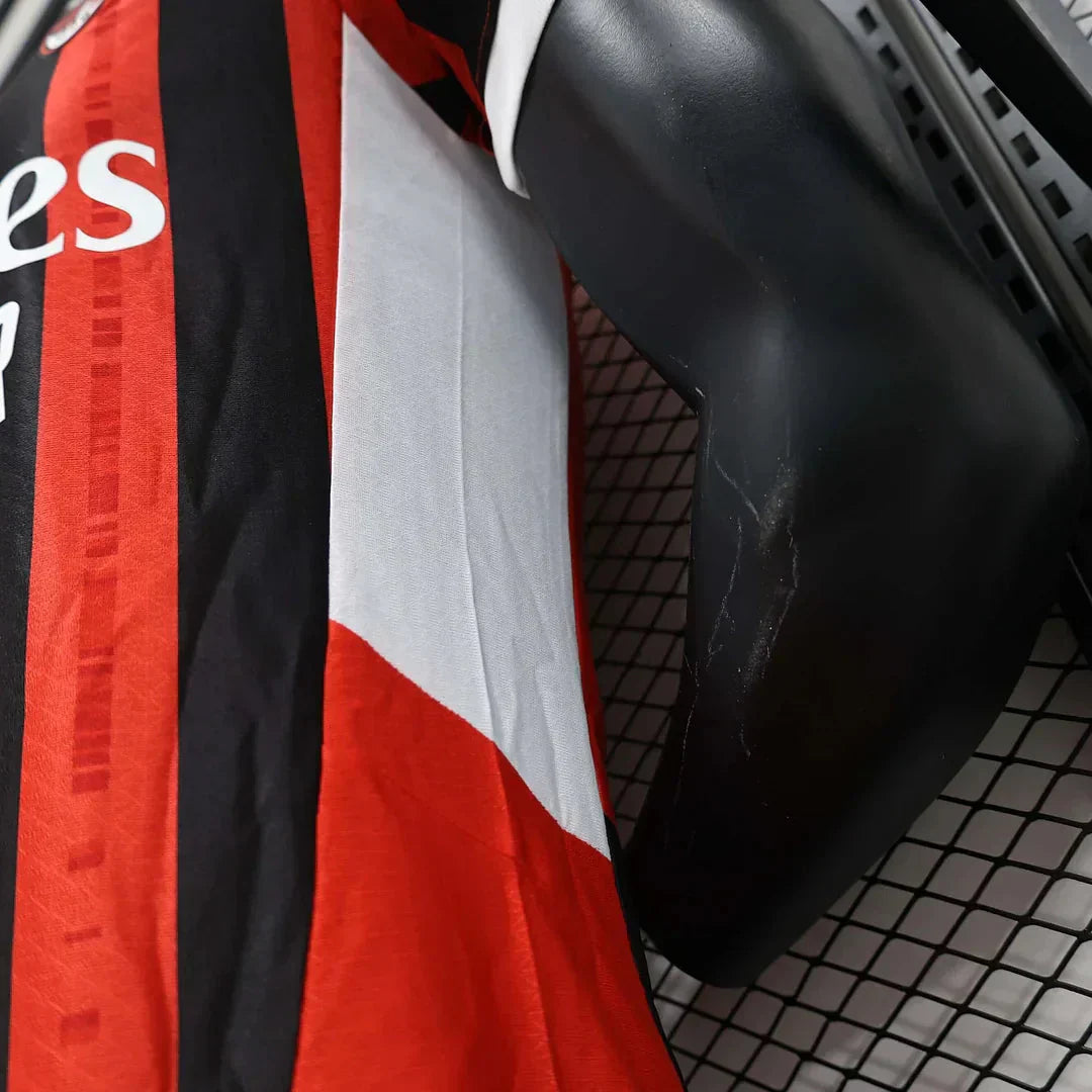 2024/2025 AC Milan Home Football Shirt 1:1 Thai Quality - Player Version