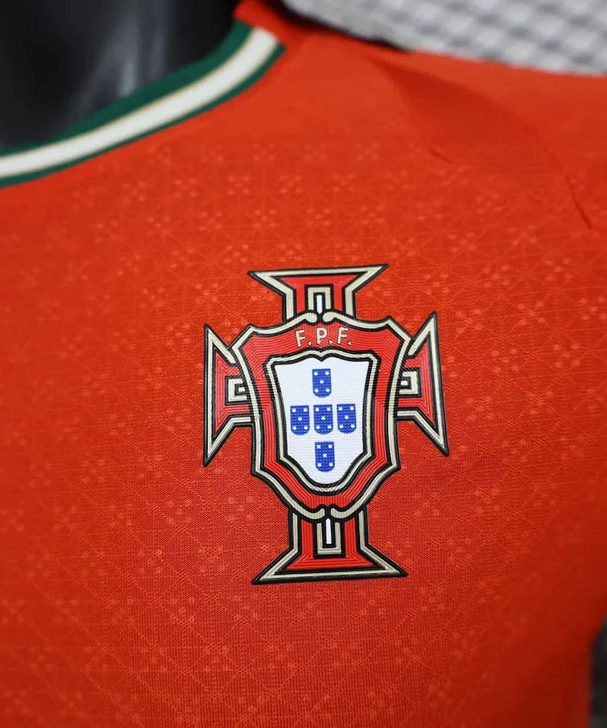 2025 Portugal Home Football Shirt 1:1 Thai Quality - Player Version