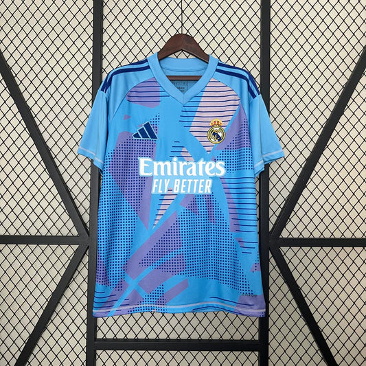 Real Madrid Goalkeeper Kit Fan Version Football Jersey