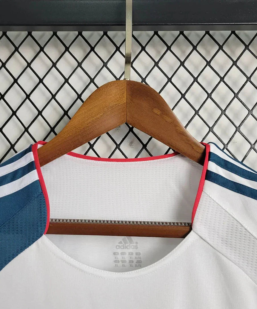 2006/2007 Retro Liverpool Away Football Shirt 1:1 Thai Quality