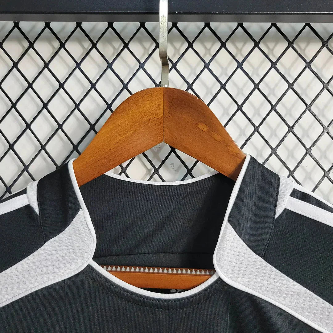 2006/2007 Retro Real Madrid Away