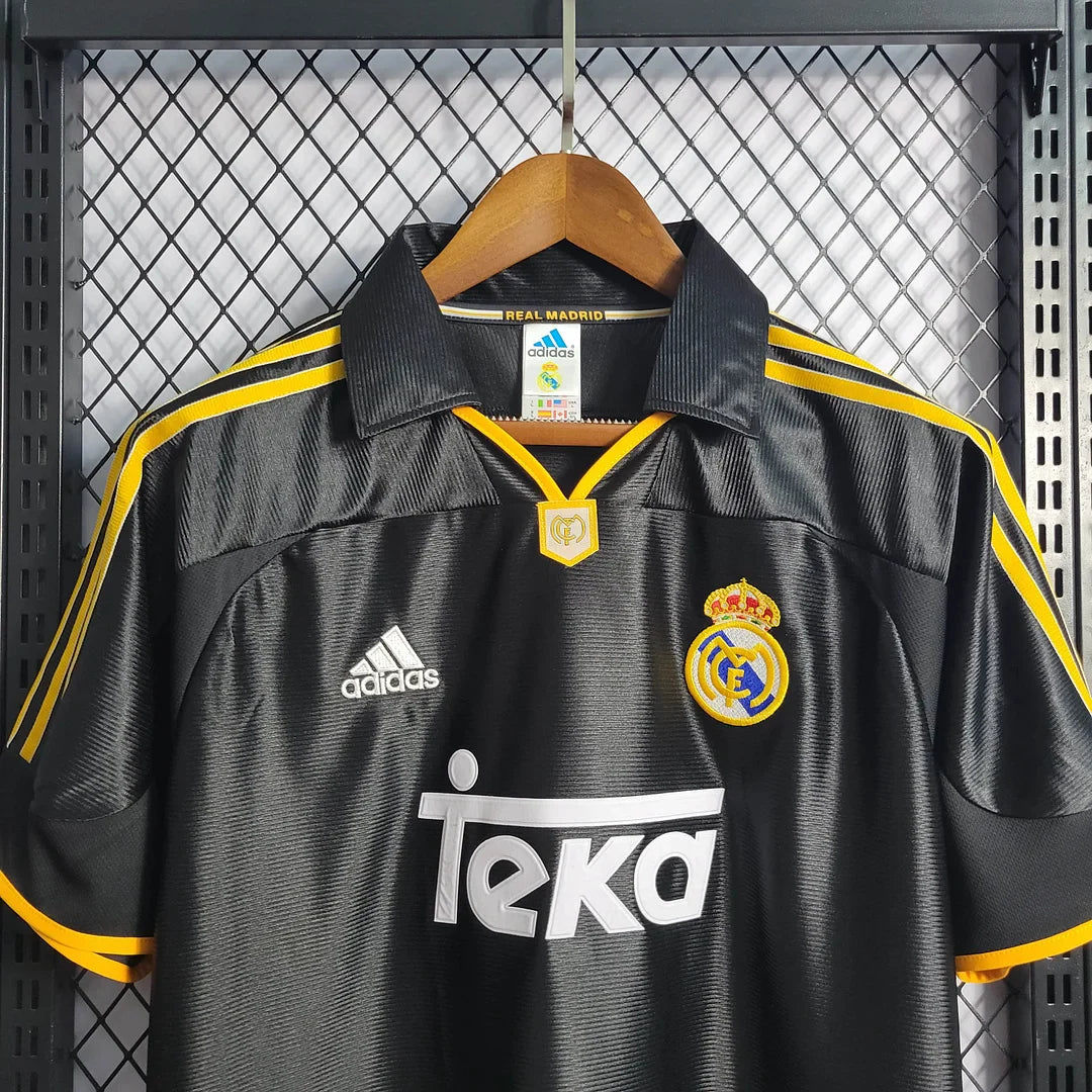 Real Madrid 1999/2000 Away Jersey - Retro Half Sleeve Football Jersey