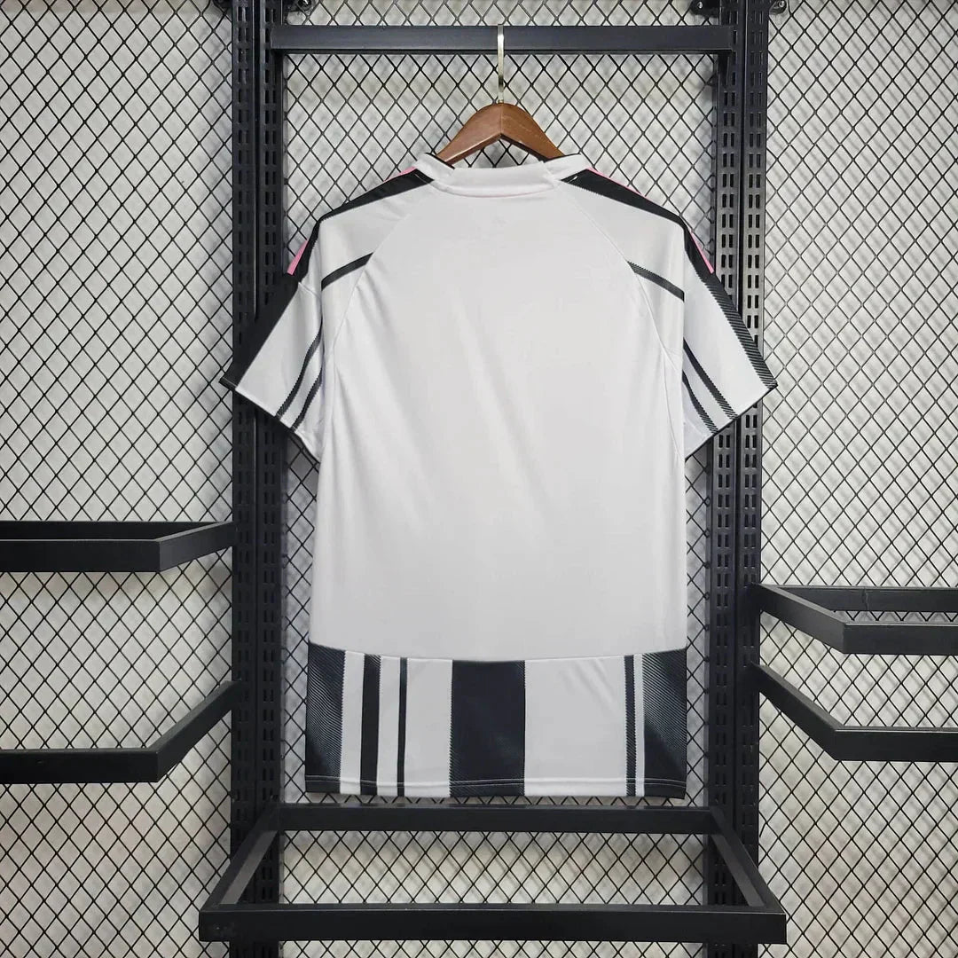 2025/2026 Juventus Home Football Shirt